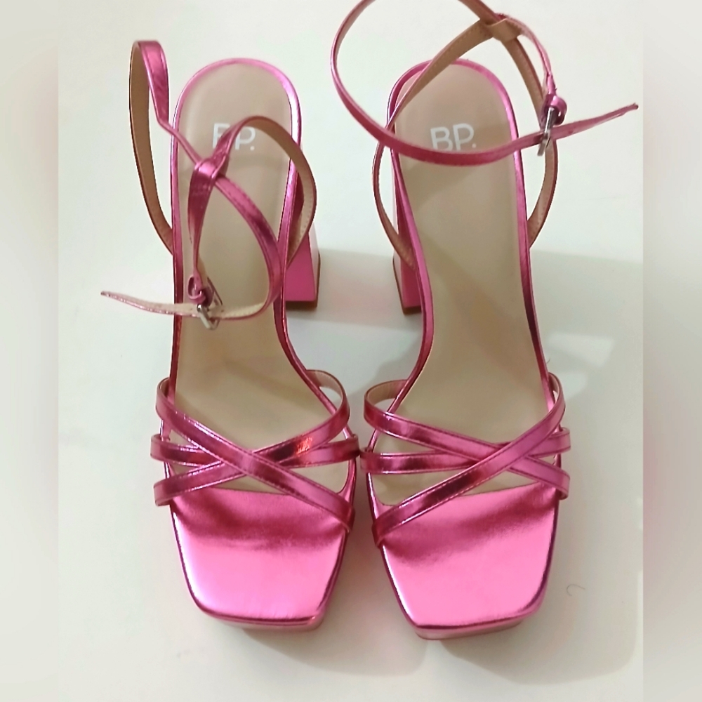 BP. Platform Sandals